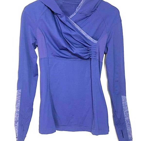 Lululemon size 6 light hoodie - Picture 6 of 13